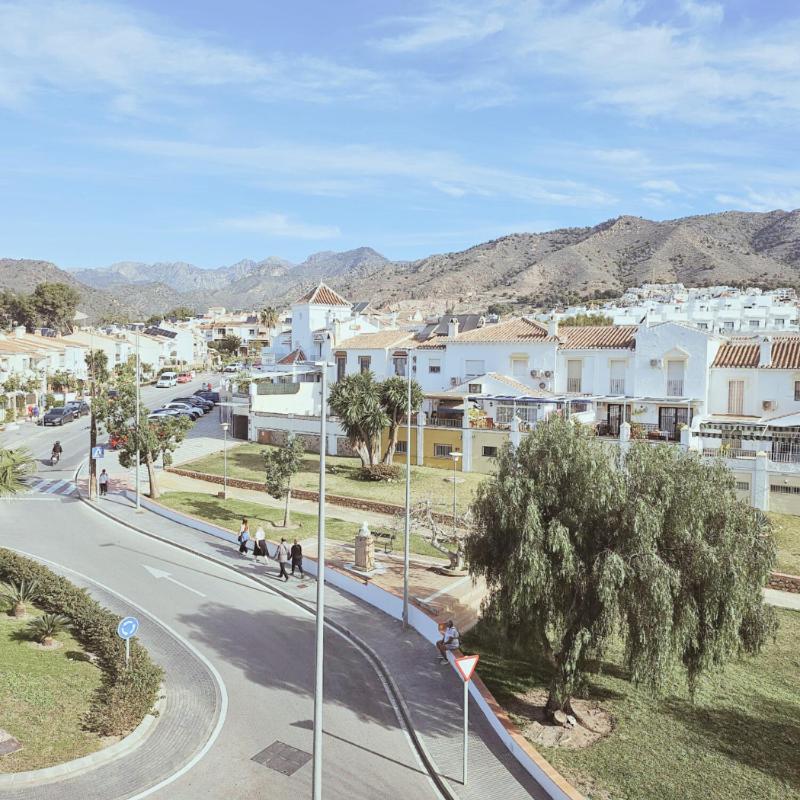 Apartamento En Nerja Luaran gambar
